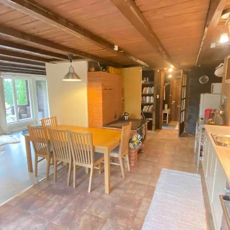 Cozy Loghouse With Sauna Near A Great Sandy Ferienhaus