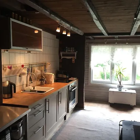 Cozy Loghouse With Sauna Near A Great Sandy Syytme