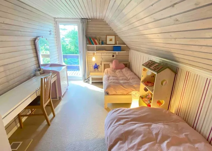 Cozy Loghouse With Sauna Near A Great Sandy Ferienhaus Syytme