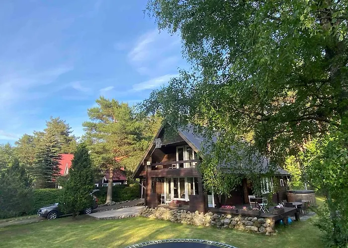 Cozy Loghouse With Sauna Near A Great Sandy Syytme