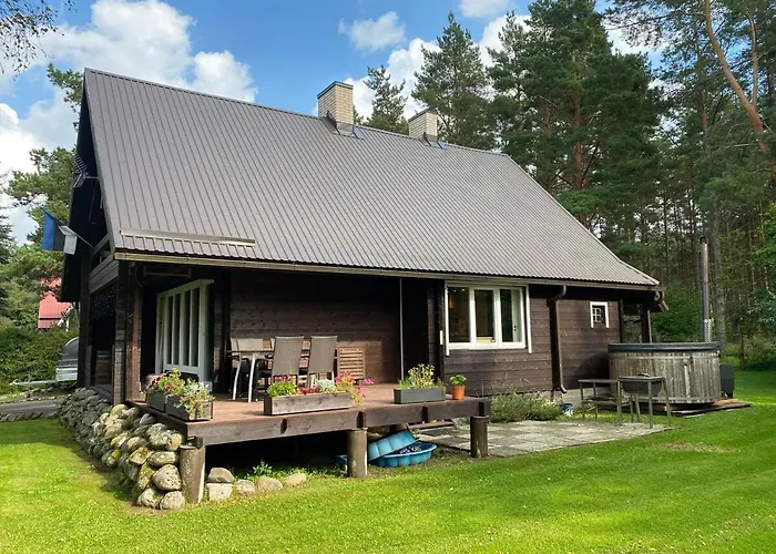 Ferienhaus Cozy Loghouse With Sauna Near A Great Sandy *